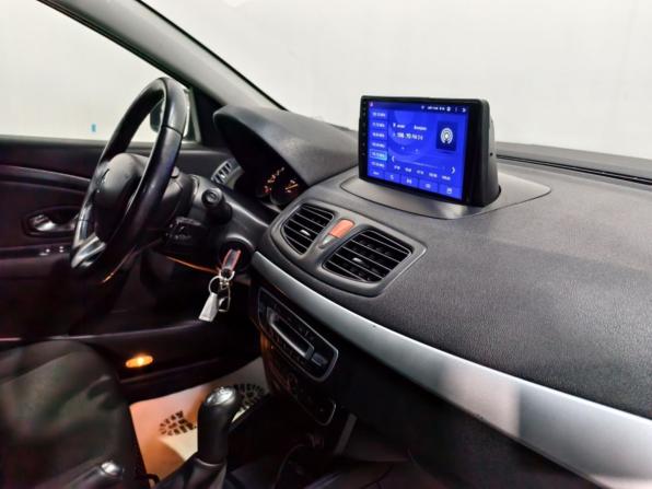 Renault Fluence I с пробегом 2011 года, цена 695 000 рублей, 170427 км, седан, Автокод Объявления