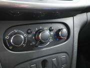 Renault Logan II Рестайлинг Ростов-на-Дону  - изображение 33