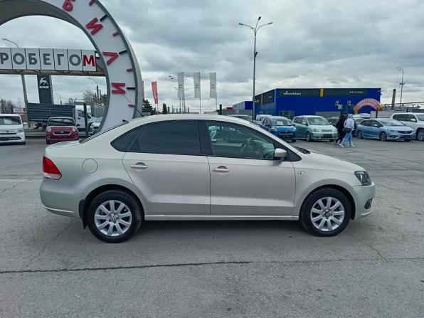 Volkswagen Polo V с пробегом 2011 года, цена 529 995 рублей, 297798 км, седан, Автокод Объявления