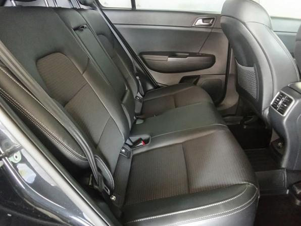 Kia Sportage IV Рестайлинг с пробегом 2019 года, цена 2 450 000 рублей, 60773 км, внедорожник, Автокод Объявления