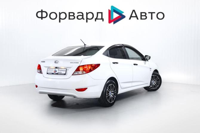 Hyundai Solaris I с пробегом 2013 года, цена 899 000 рублей, 155000 км, седан, Автокод Объявления