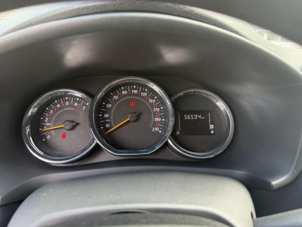 Renault Logan II Рестайлинг с пробегом 2021 года, цена 1 057 000 рублей, 54000 км, седан, Автокод Объявления