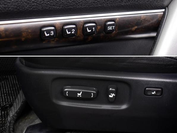 Toyota Land Cruiser 200 Series Рестайлинг 1 с пробегом 2015 года, цена 4 898 000 рублей, 180212 км, внедорожник, Автокод Объявления
