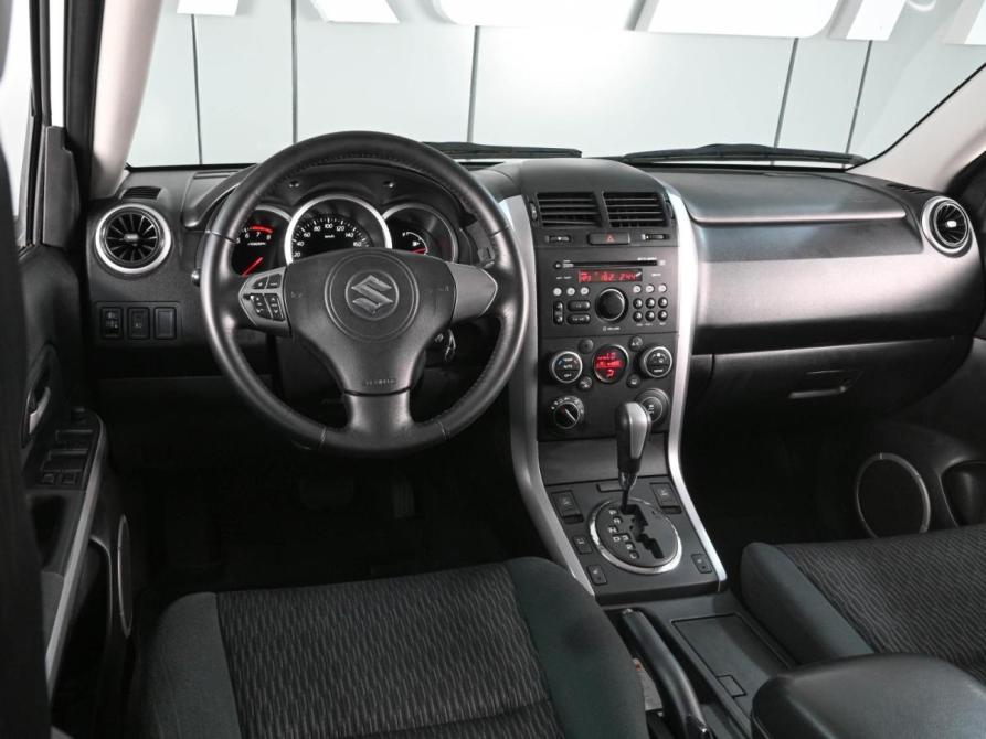 Suzuki Grand Vitara II Рестайлинг 2 Ростов-на-Дону  - изображение 6