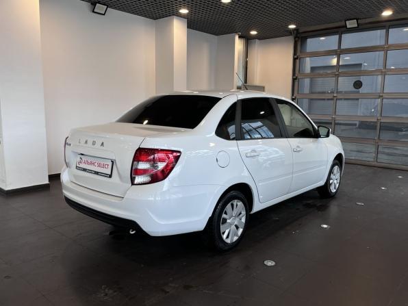 Lada (ВАЗ) Granta I Рестайлинг с пробегом 2022 года, цена 791 000 рублей, 81634 км, седан, Автокод Объявления