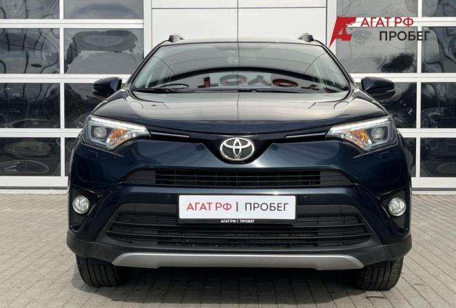 Toyota RAV4 IV (XA40) Рестайлинг с пробегом 2018 года, цена 2 730 000 рублей, 135614 км, внедорожник, Автокод Объявления