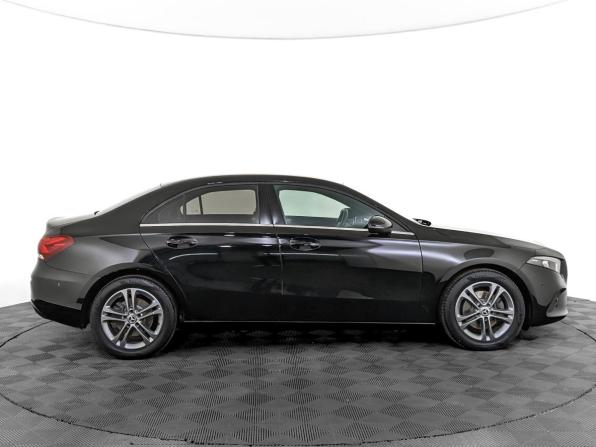 Mercedes-Benz A-Класс IV (W177) с пробегом 2018 года, цена 2 230 000 рублей, 114793 км, седан, Автокод Объявления