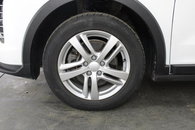 Haval Jolion I Рестайлинг с пробегом 2024 года, цена 2 275 000 рублей, 37894 км, внедорожник, Автокод Объявления