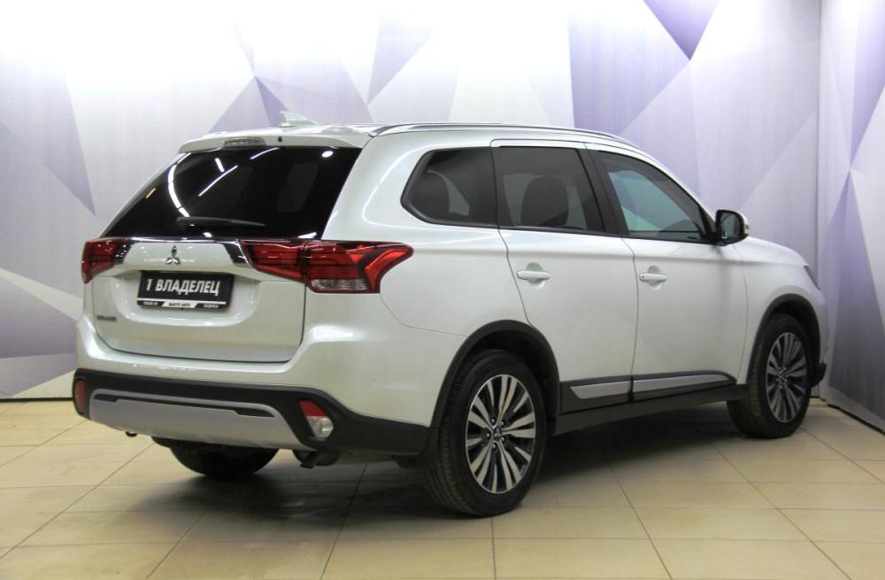 Mitsubishi Outlander III Рестайлинг 3 Чебоксары  - изображение 6