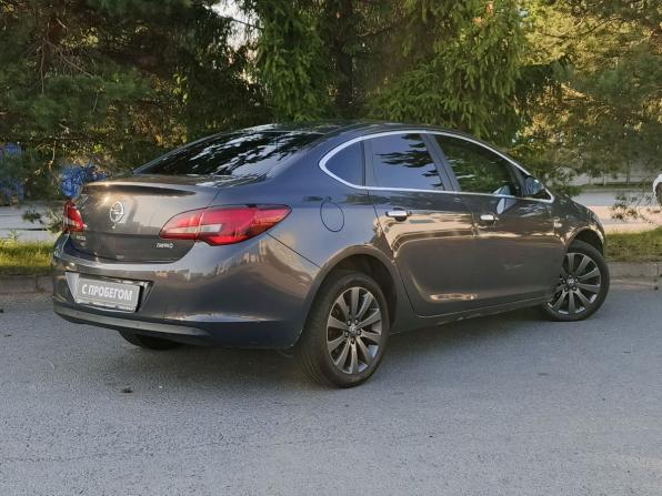 Opel Astra J Рестайлинг с пробегом 2012 года, цена 700 000 рублей, 207000 км, седан, Автокод Объявления