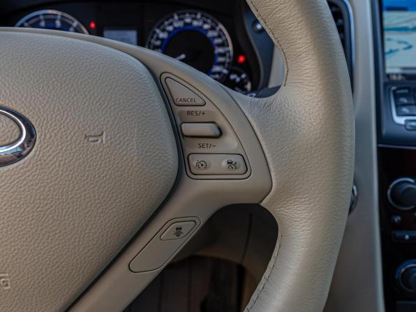 Infiniti QX50 I с пробегом 2014 года, цена 1 795 000 рублей, 105600 км, внедорожник, Автокод Объявления