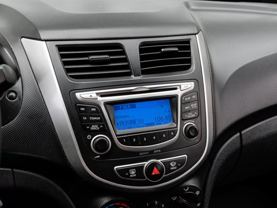 Hyundai Solaris I Краснодар  - изображение 12