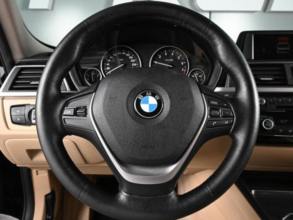 BMW 3 серии VI (F3x) Рестайлинг с пробегом 2017 года, цена 1 949 000 рублей, 77974 км, седан, Автокод Объявления