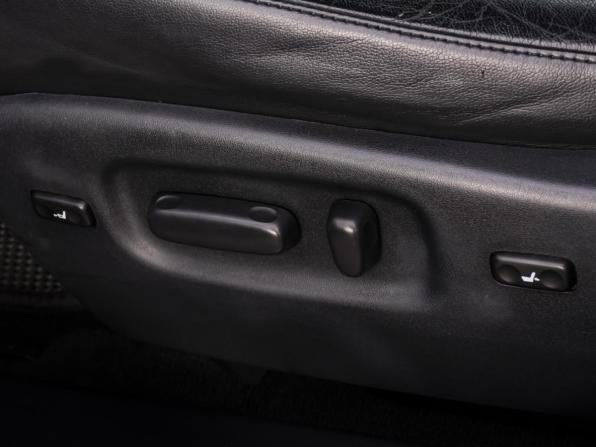 Toyota Highlander II (XU40) Рестайлинг с пробегом 2011 года, цена 1 999 000 рублей, 196079 км, внедорожник, Автокод Объявления