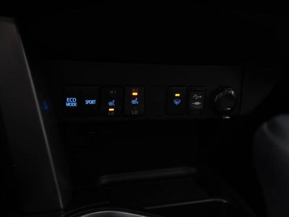 Toyota RAV4 IV (XA40) Рестайлинг с пробегом 2015 года, цена 2 187 031 рубль, 147594 км, внедорожник, Автокод Объявления