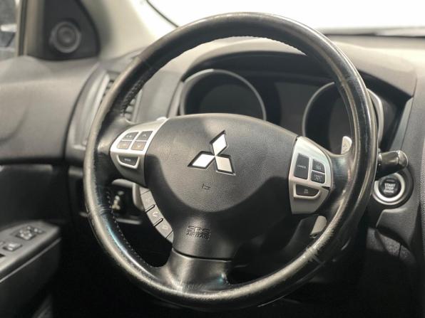 Mitsubishi ASX I с пробегом 2010 года, цена 1 150 000 рублей, 204000 км, внедорожник, Автокод Объявления