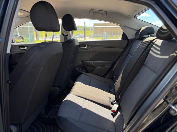 Hyundai Solaris II с пробегом 2019 года, цена 1 375 000 рублей, 49000 км, седан, Автокод Объявления
