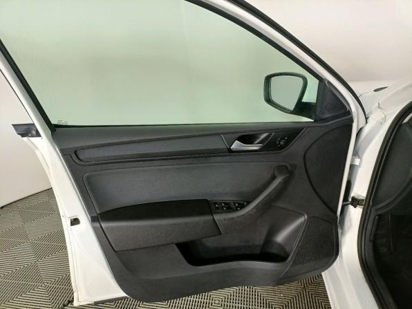 Volkswagen Polo VI с пробегом 2020 года, цена 849 000 рублей, 325000 км, лифтбек, Автокод Объявления