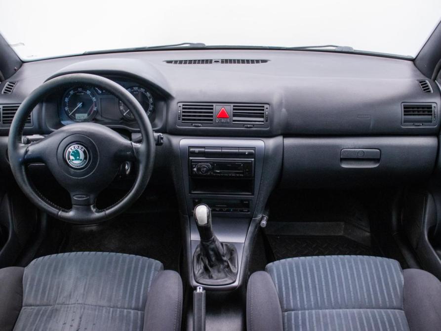 Skoda Octavia I (A4) Рестайлинг Москва  - изображение 14