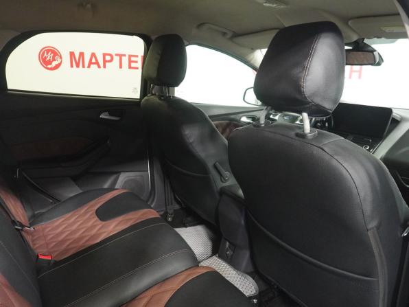 Ford Focus III с пробегом 2014 года, цена 579 000 рублей, 303770 км, хэтчбек, Автокод Объявления