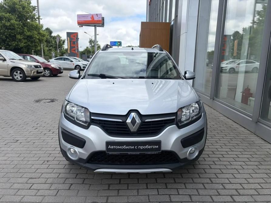 Renault Sandero II Москва  - изображение 3