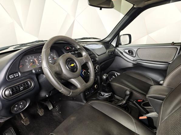 Chevrolet Niva I Рестайлинг с пробегом 2016 года, цена 529 000 рублей, 170220 км, внедорожник, Автокод Объявления