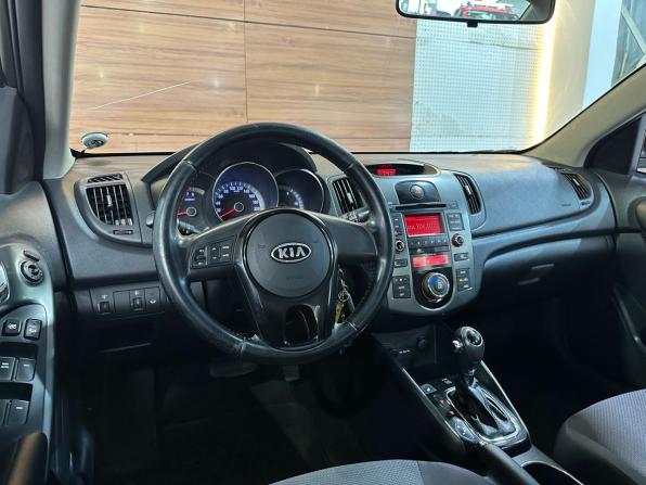 Kia Cerato II с пробегом 2012 года, цена 749 900 рублей, 329987 км, седан, Автокод Объявления
