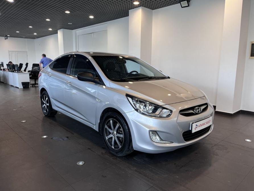 Hyundai Solaris I Чебоксары  - изображение 1