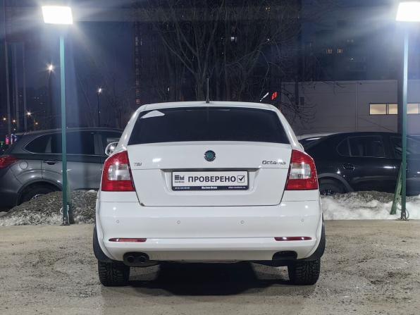 Skoda Octavia II (A5) Рестайлинг с пробегом 2012 года, цена 439 000 рублей, 235623 км, лифтбек, Автокод Объявления