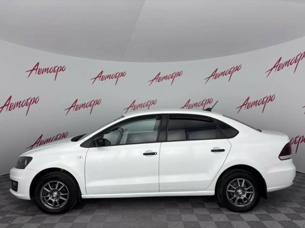 Volkswagen Polo V Рестайлинг с пробегом 2018 года, цена 985 000 рублей, 182100 км, седан, Автокод Объявления