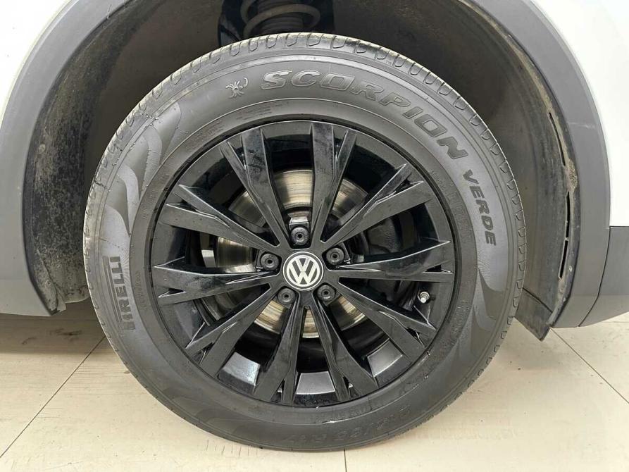 Volkswagen Tiguan II Москва  - изображение 17