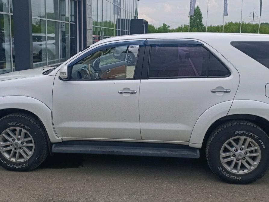 Toyota Fortuner I Рестайлинг 2 Кемерово  - изображение 4