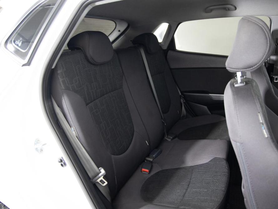 Kia Rio III Рестайлинг Санкт-Петербург  - изображение 19