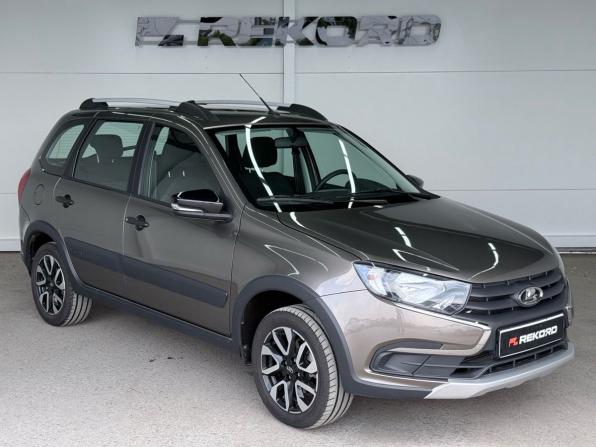 Lada (ВАЗ) Granta I Рестайлинг с пробегом 2025 года, цена 1 059 000 рублей, 5874 км, универсал, Автокод Объявления
