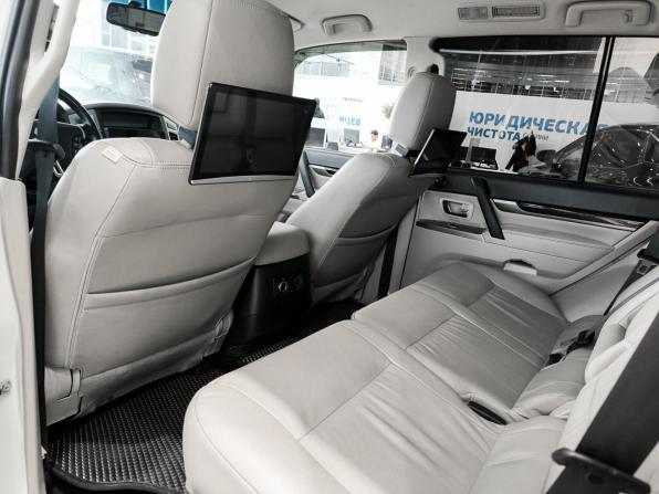 Mitsubishi Pajero IV Рестайлинг 2 с пробегом 2020 года, цена 3 450 000 рублей, 82277 км, внедорожник, Автокод Объявления