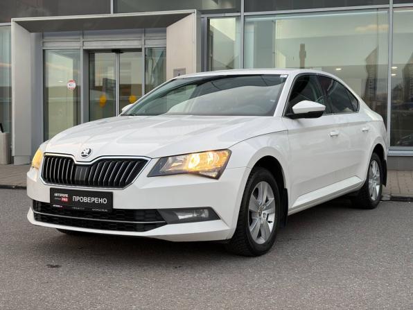 Skoda Superb III с пробегом 2018 года, цена 1 965 000 рублей, 136377 км, лифтбек, Автокод Объявления