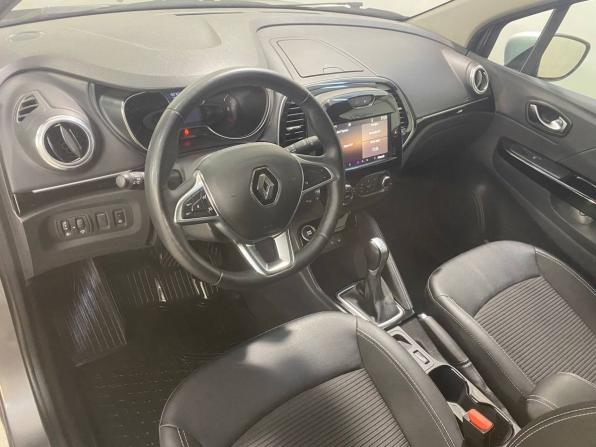Renault Kaptur I Рестайлинг с пробегом 2021 года, цена 1 449 800 рублей, 191000 км, внедорожник, Автокод Объявления