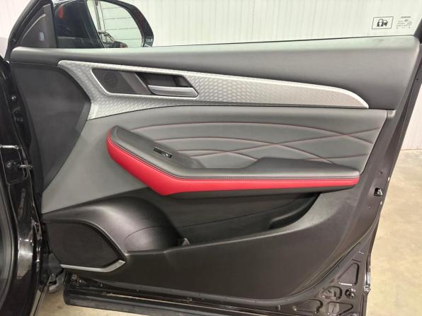Haval F7x I Рестайлинг с пробегом 2023 года, цена 2 477 000 рублей, 60628 км, внедорожник, Автокод Объявления