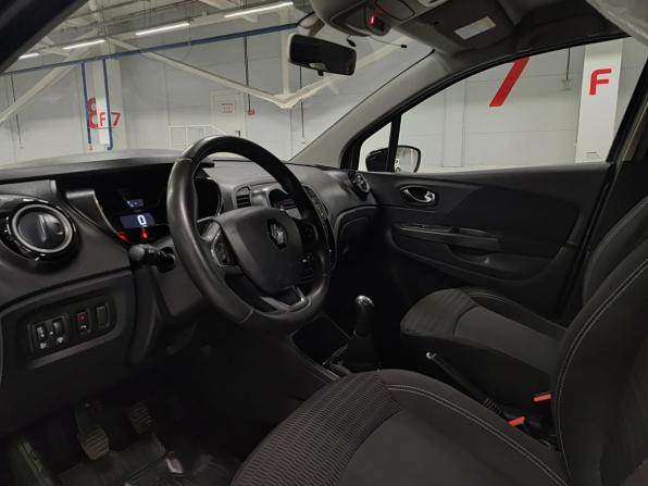 Renault Kaptur I с пробегом 2016 года, цена 1 230 000 рублей, 131288 км, внедорожник, Автокод Объявления