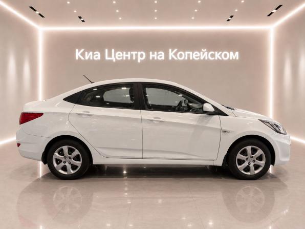 Hyundai Solaris I с пробегом 2013 года, цена 789 990 рублей, 194500 км, седан, Автокод Объявления