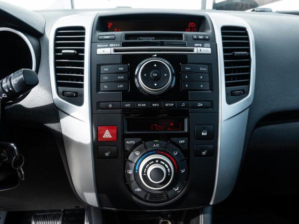Kia Venga I с пробегом 2013 года, цена 799 000 рублей, 272302 км, компактвэн, Автокод Объявления