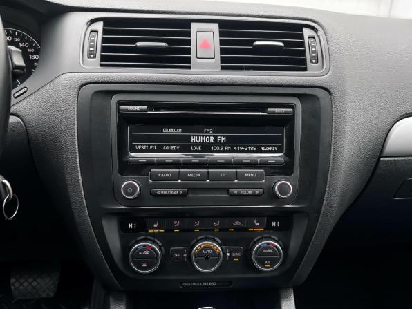 Volkswagen Jetta VI с пробегом 2012 года, цена 985 000 рублей, 186379 км, седан, Автокод Объявления