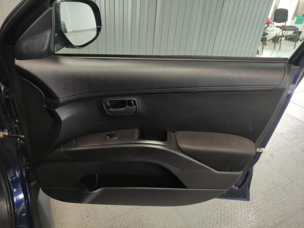 Mitsubishi Outlander II Рестайлинг с пробегом 2011 года, цена 990 000 рублей, 184162 км, внедорожник, Автокод Объявления
