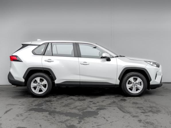 Toyota RAV4 V (XA50) с пробегом 2024 года, цена 3 850 000 рублей, 23954 км, внедорожник, Автокод Объявления