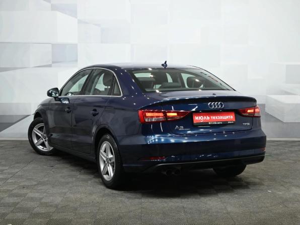 Audi A3 III (8V) Рестайлинг с пробегом 2017 года, цена 2 100 000 рублей, 121727 км, седан, Автокод Объявления