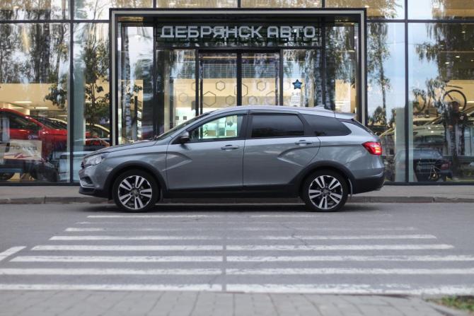 Lada (ВАЗ) Vesta I с пробегом 2018 года, цена 1 130 000 рублей, 77164 км, универсал, Автокод Объявления