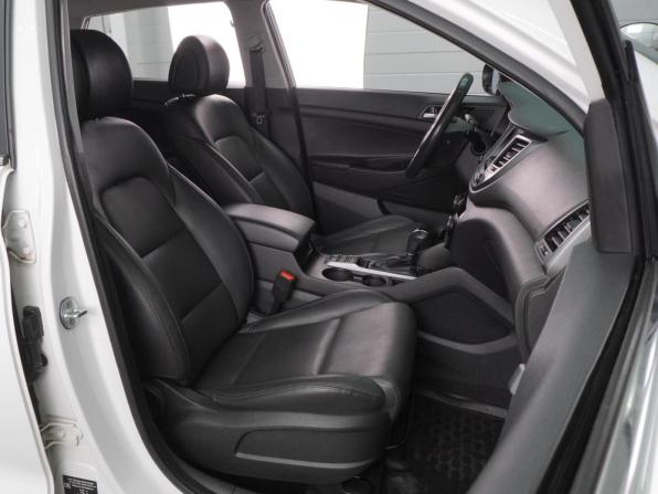 Hyundai Tucson III с пробегом 2016 года, цена 1 949 000 рублей, 112089 км, внедорожник, Автокод Объявления