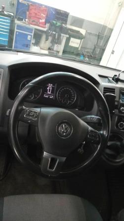 Volkswagen Caravelle T5 Рестайлинг с пробегом 2013 года, цена 1 650 000 рублей, 214347 км, минивэн, Автокод Объявления