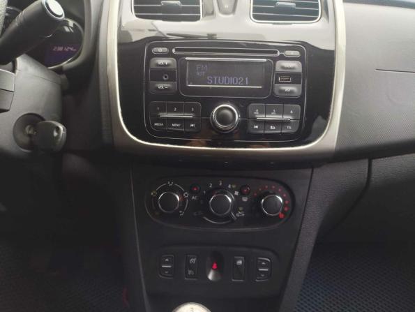 Renault Logan II с пробегом 2014 года, цена 559 000 рублей, 238124 км, седан, Автокод Объявления