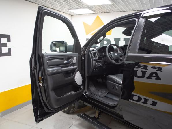 Ram 1500 V Рестайлинг с пробегом 2026 года, цена 10 499 000 рублей, 43 км, offers.body_type.unknown, Автокод Объявления